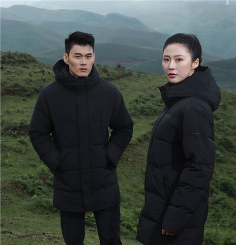时尚中长款羽绒服